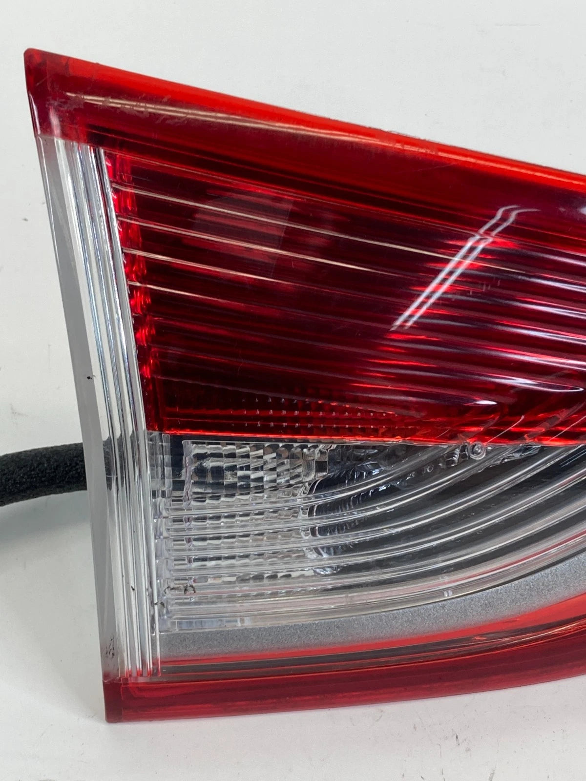 2013-2016 FORD ESCAPE REAR LEFT DRIVER SIDE INNER TAIL LIGHT LAMP OEM
