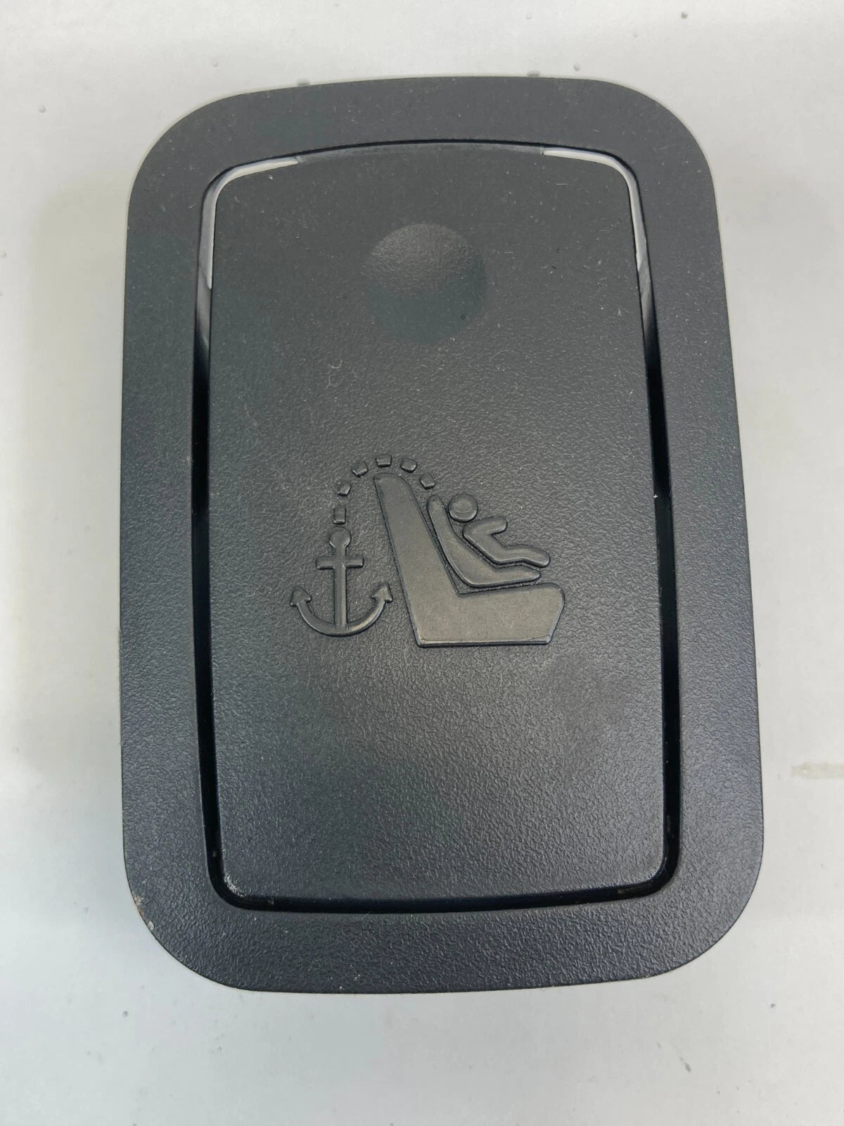 2011-2017 BUICK REGAL SEAT BRACKET ACCESS CHILD ANCHOR HOLE TRIM COVER 15795997