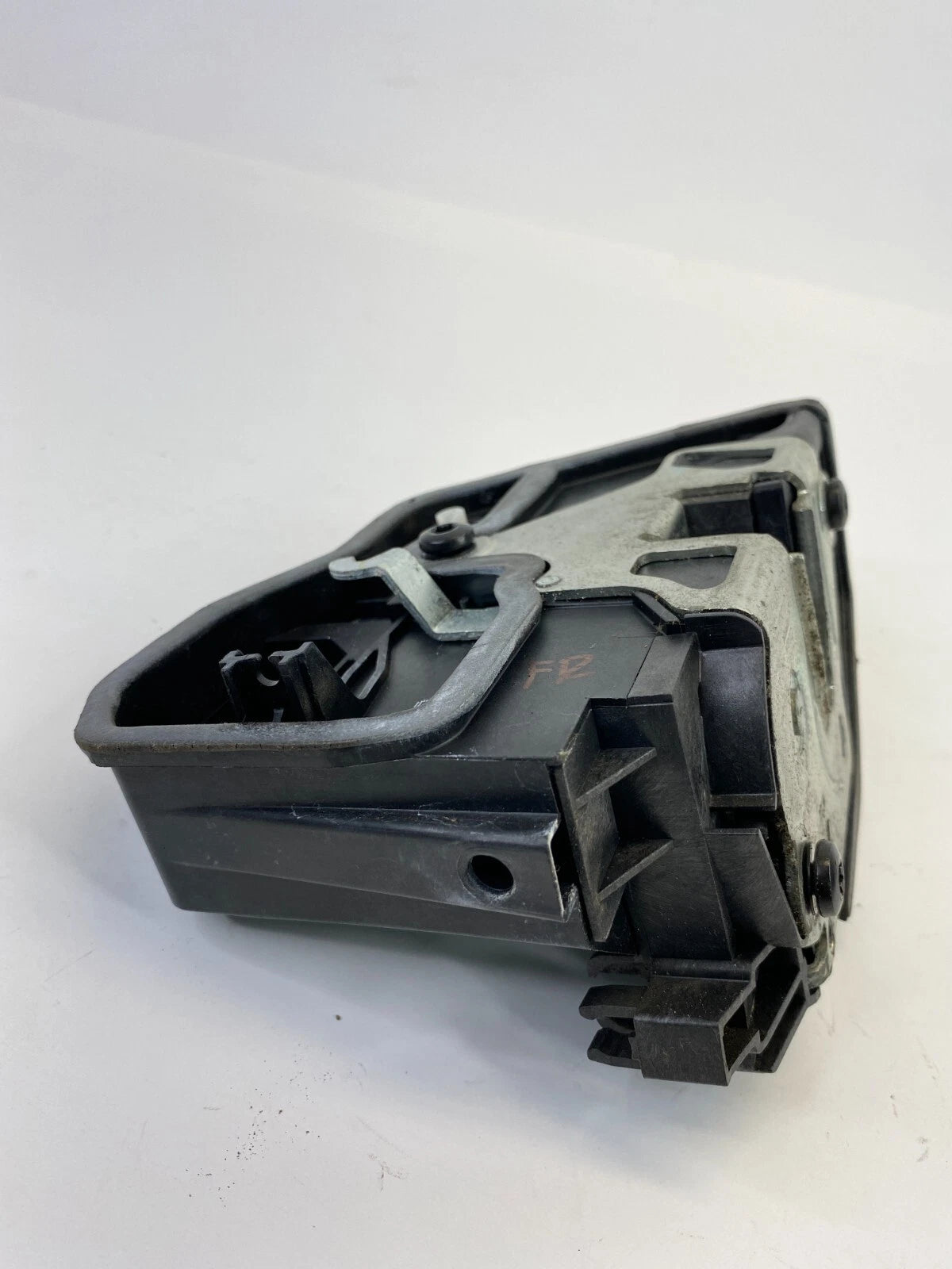 2004-2007 BMW 530I FRONT RIGHT SIDE DOOR LOCK LATCH RELEASE ACTUATOR 7167068 OEM
