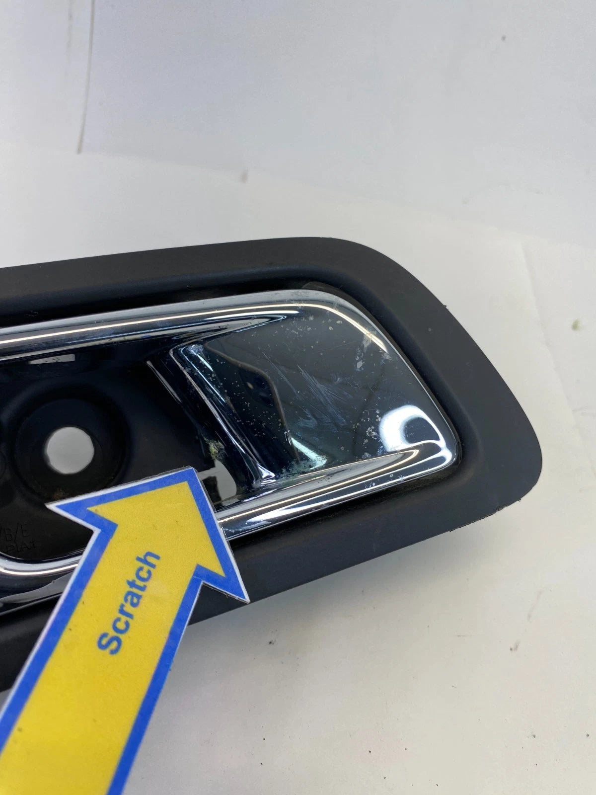 11-15 FORD EXPLORER 13-15 INTERCEPTOR UTILITY FRONT RIGHT INTERIOR DOOR HANDLE