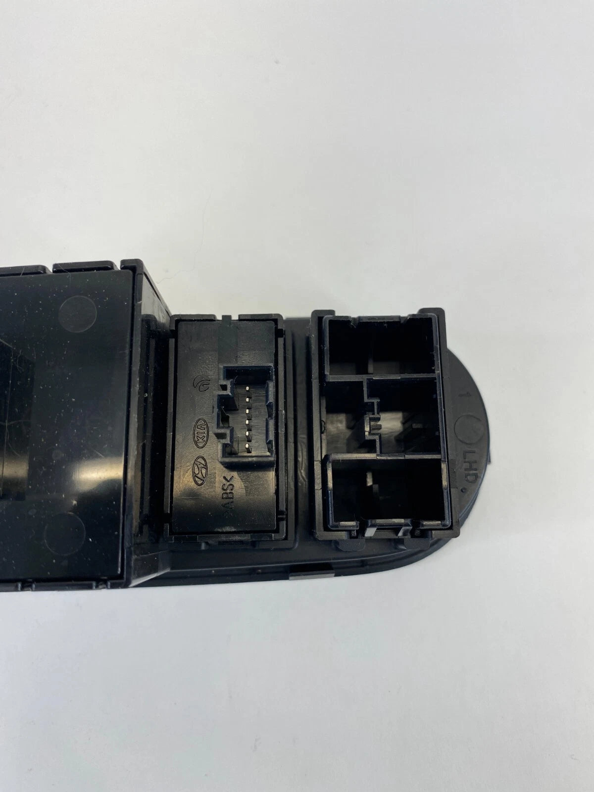 2014-2016 KIA FORTE DASH TRACTION ECO DIMMER SWITCH BUTTON OEM 93700-A7040WK
