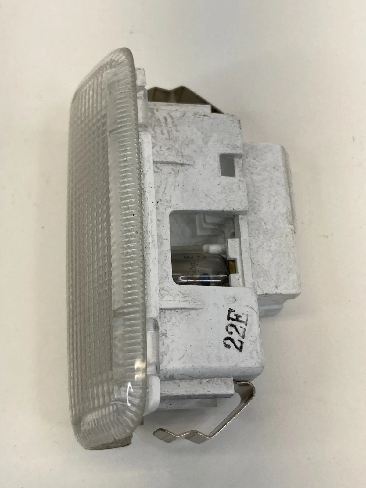 2002 2003 LEXUS ES300 2004-2006 LEXUS ES330 FRONT RIGHT DOOR COURTESY LIGHT LAMP