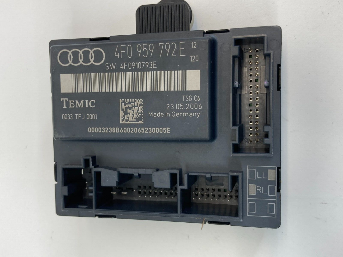 06-08 Audi A6 Quattro Front Right Passenger Side Door Control Module 4F0959792E