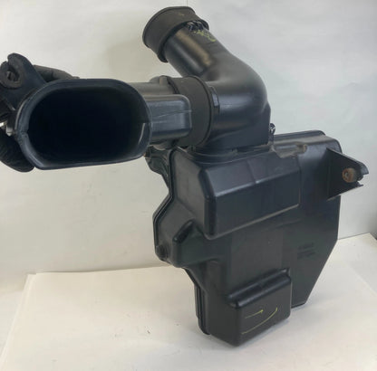 2005-2010 HONDA ODYSSEY AIR CLEANER FILTER BOX HOUSING RESONATOR OEM