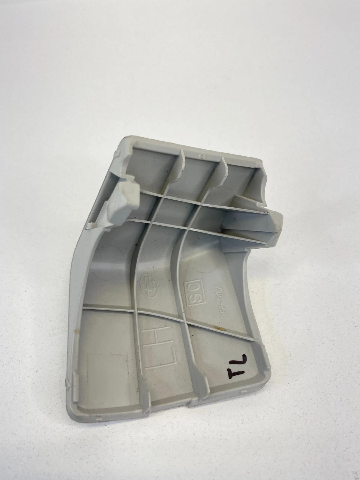 2009-2013 SUBARU FORESTER REAR QUARTER PANEL LEFT SIDE UPPER CAP COVER TRIM OEM