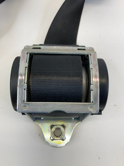 2006 2007 BMW 530xi Sedan Front Right Side Seat Belt Retractor 603404600C OEM