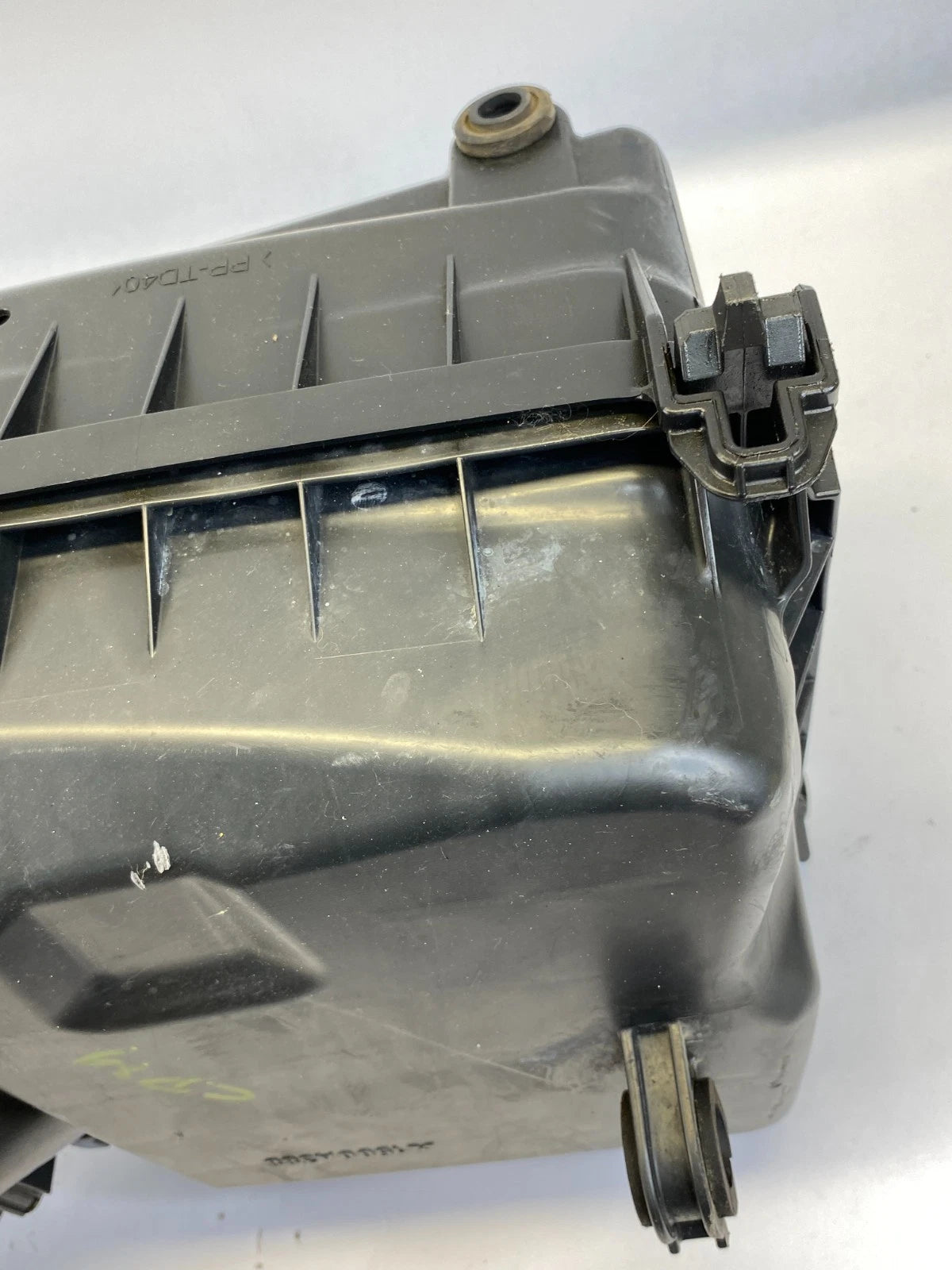 2014-2020 MITSUBISHI OUTLANDER SPORT AIR INTAKE CLEANER BOX FILTER W/ RESONATOR