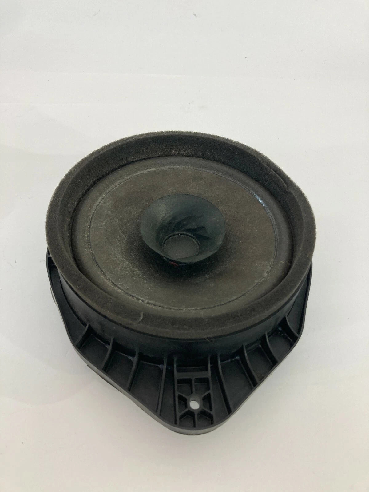 2011-2016 CHEVROLET CRUZE REAR RIGHT BACK DOOR SPEAKER RR RH OEM