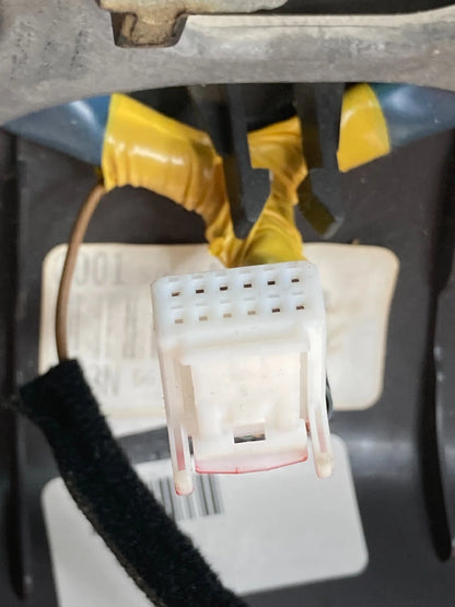 2010-2012 Hyundai Santa Fe Steering Wheel w/ Cruise & Audio Control Switches OEM