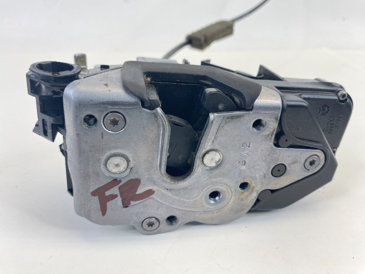 2009-2017 Buick Enclave Front Right Door Lock Latch Release Actuator 22785111