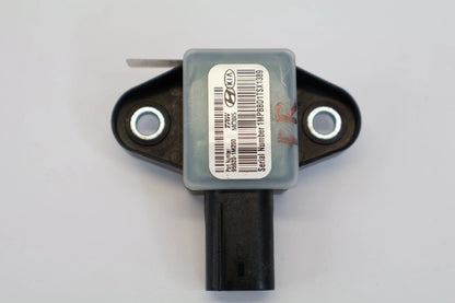 11-15 KIA OPTIMA 09-11 FORTE FRONT RH SIDE IMPACT SENSOR MODULE OEM 95920-1M200