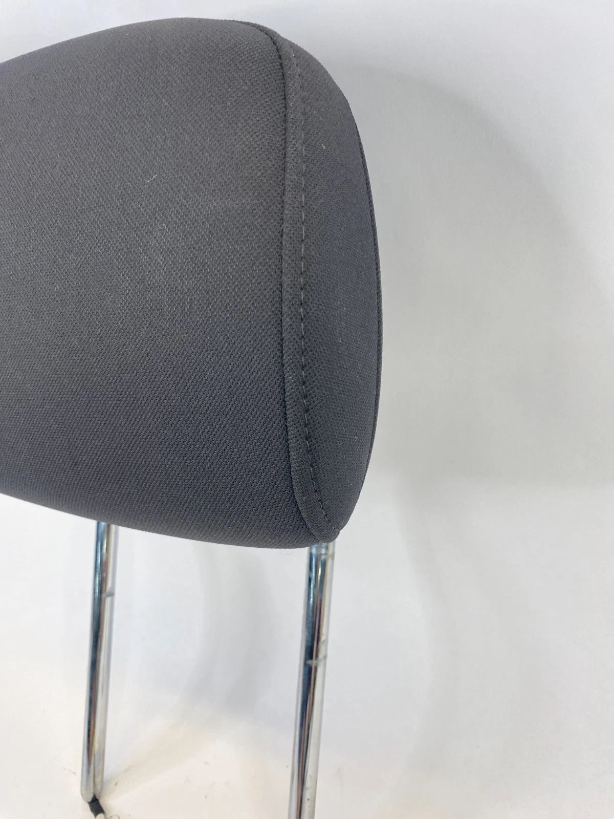 2009 2010 DODGE JOURNEY FRONT LEFT SEAT HEADREST CLOTH GRAY OEM 04610297AB