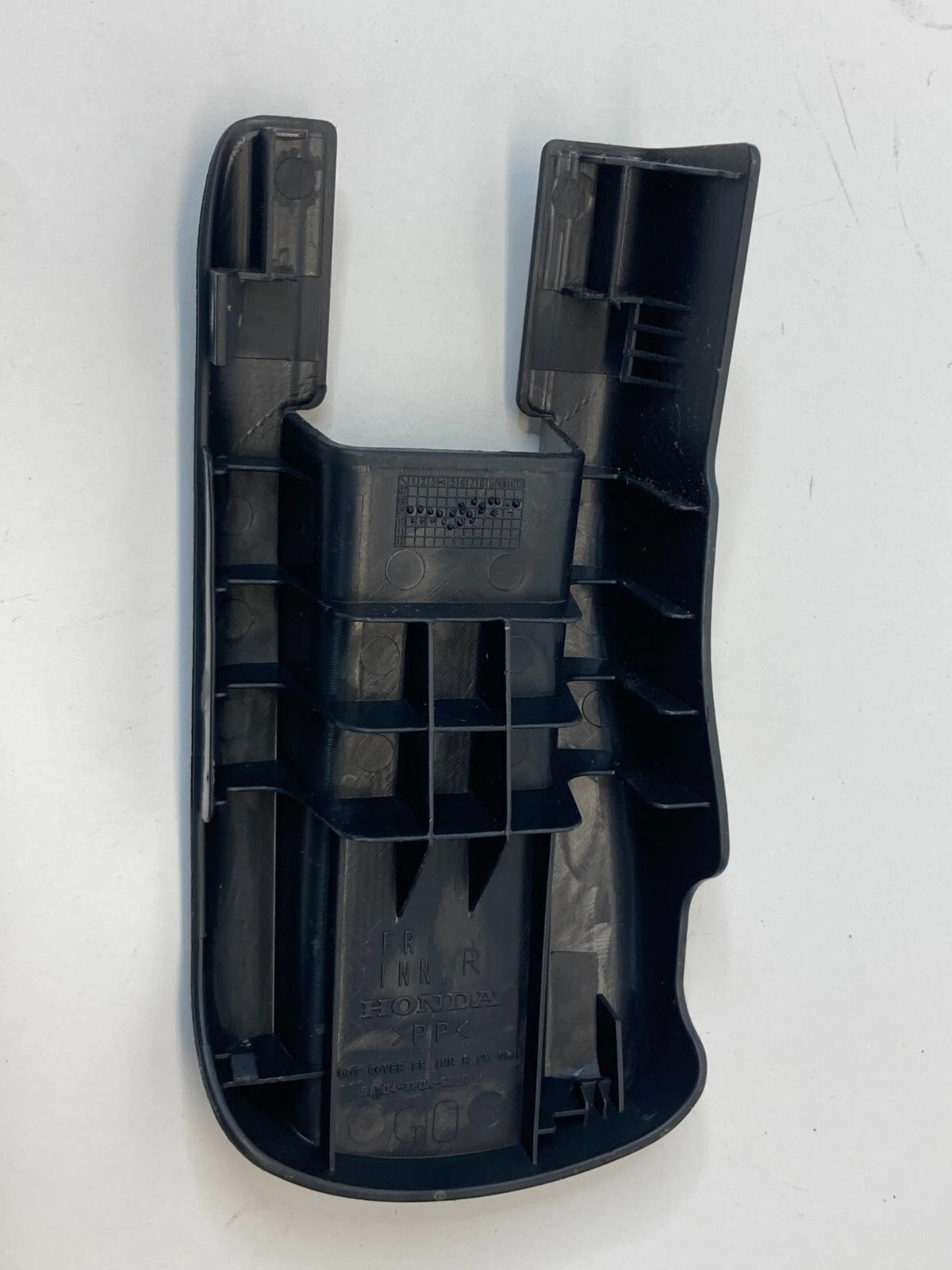 2009-2013 HONDA FIT PASSENGER SEAT FRONT RIGHT INNER TRACK COVER 81104-TF0-G010