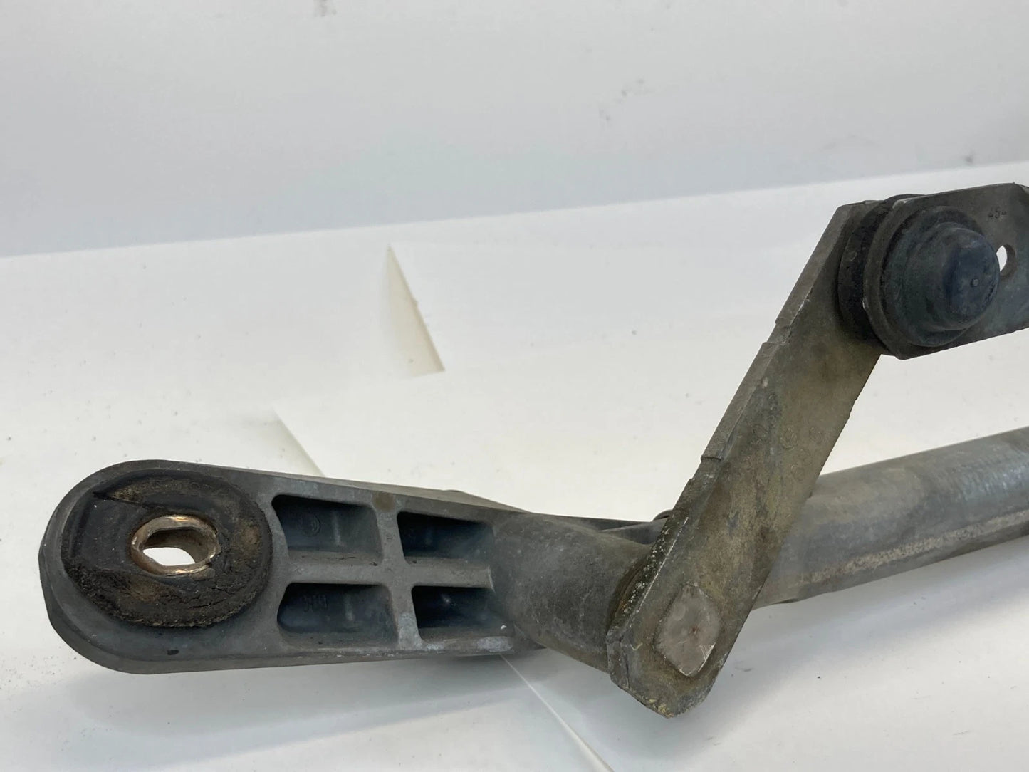 02-08 Lincoln Navigator Front Windshield Wiper Motor Assy w/ Linkage 2L2F-17D539