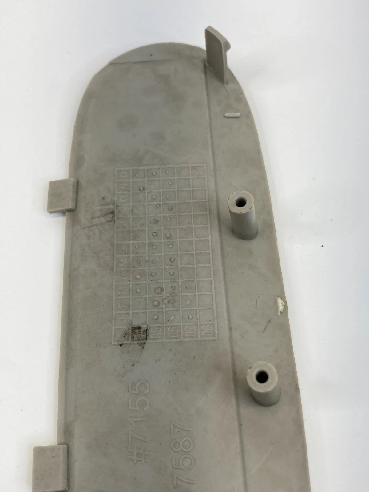 08 09 CHEVROLET TRAILBLAZER OVERHEAD DOME MAP LIGHT LAMP TRIM BEZEL COVER 114758