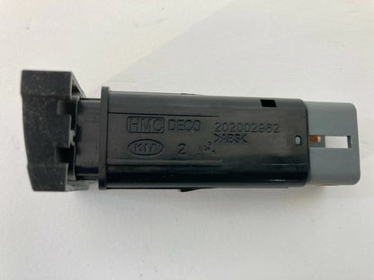 2007 2008 HYUNDAI ENTOURAGE WINDSHIELD DEFROSTER SWITCH BUTTON 621W05010 OEM