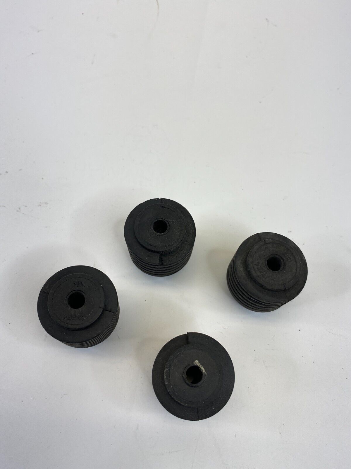 2007-2009 Hyundai Santa Fe Front Hood Stopper Adjustment Rubber Set of 4