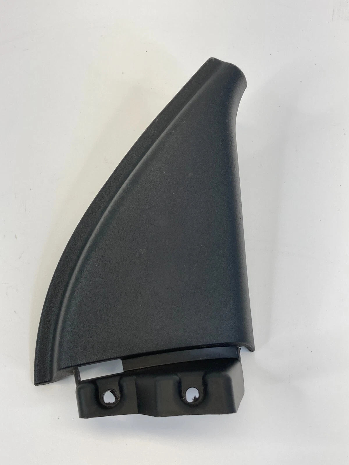 2009-2012 CHEVROLET TRAVERSE FRONT RIGHT INNER MIRROR CORNER COVER TRIM PANEL