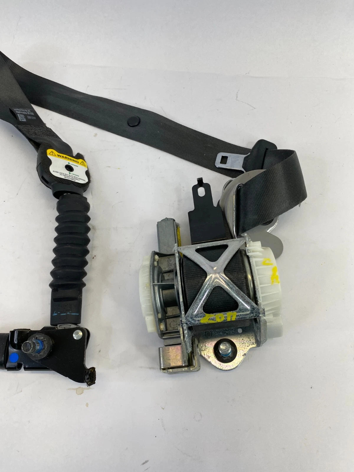 2011-2015 HYUNDAI SONATA HYBRID FRONT LEFT SEAT BELT RETRACTOR OEM 88810-4R000RY