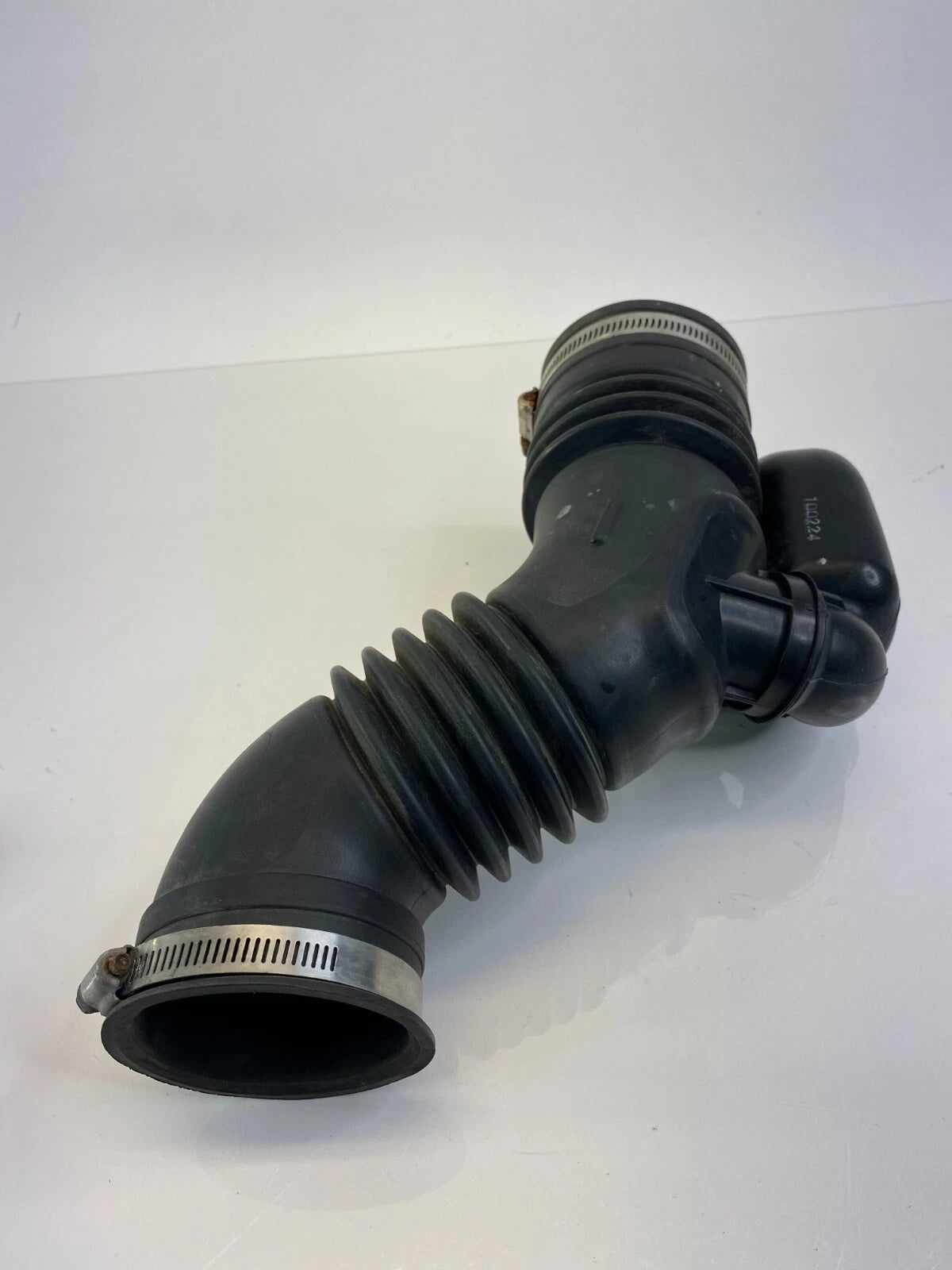 2008-2011 SUBARU IMPREZA SEDAN AIR INTAKE CLEANER HOSE TUBE PIPE INLET DUCT TUBE