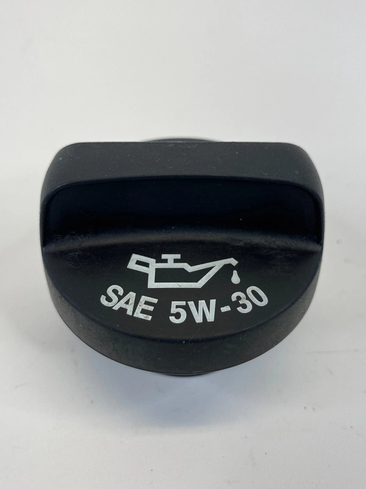 12-15 CHEVY CAPTIVA SPORT 12-17 REGAL 2.4L ENGINE OIL FLUID FILLER CAP SAE 5W-30