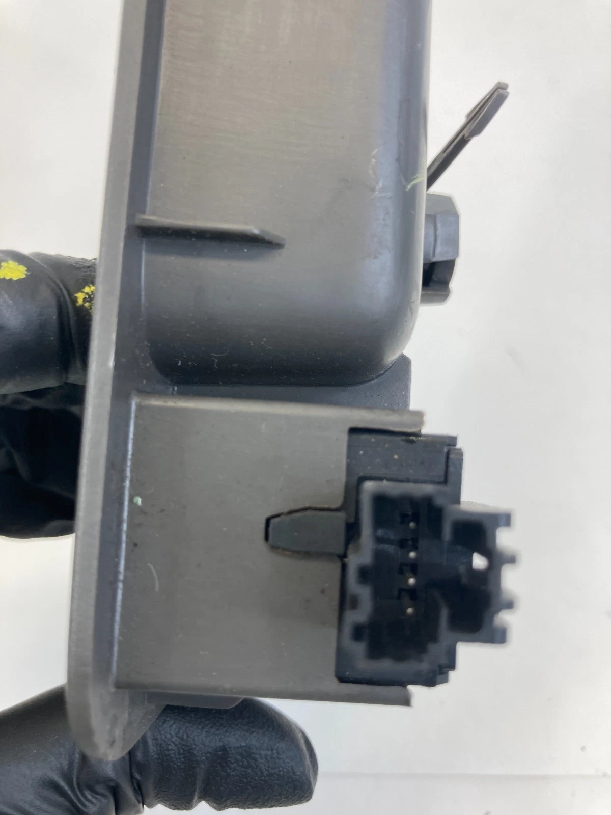 2007-2014 FORD EDGE FRONT RIGHT PASSENGER INNER DOOR HANDLE BEZEL TRIM OEM