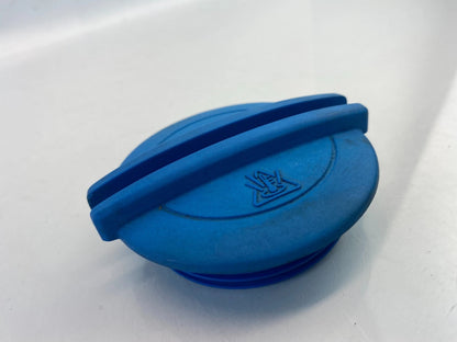 2005-2009 AUDI A4 QUATTRO S4 ENGINE COOLANT RADIATOR RESERVOIR BOTTLE CAP COVER