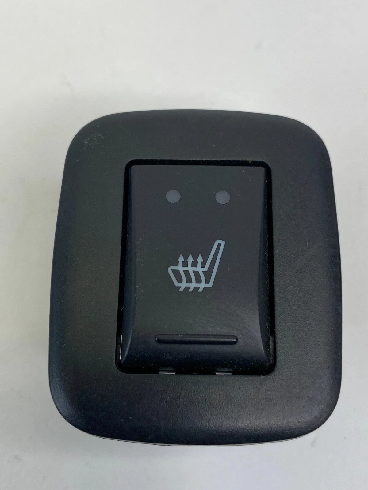 08-10 CHRYSLER TOWN & COUNTRY REAR RIGHT SEAT HEATED CONTROL SWITCH 1FB120X9AB