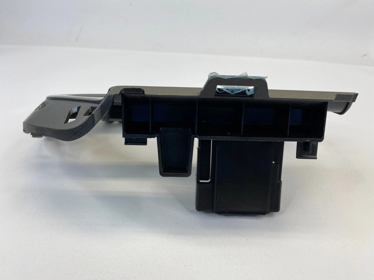 2012-2014 FORD FOCUS DASH CLIMATE CONTROL PANEL COVER BEZEL TRIM BM51-18522-BC