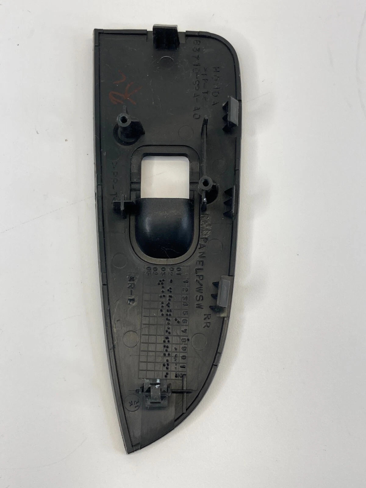2002-2006 HONDA CR-V CRV REAR LEFT WINDOW SWITCH BEZEL TRIM COVER 83710-S9A-A0