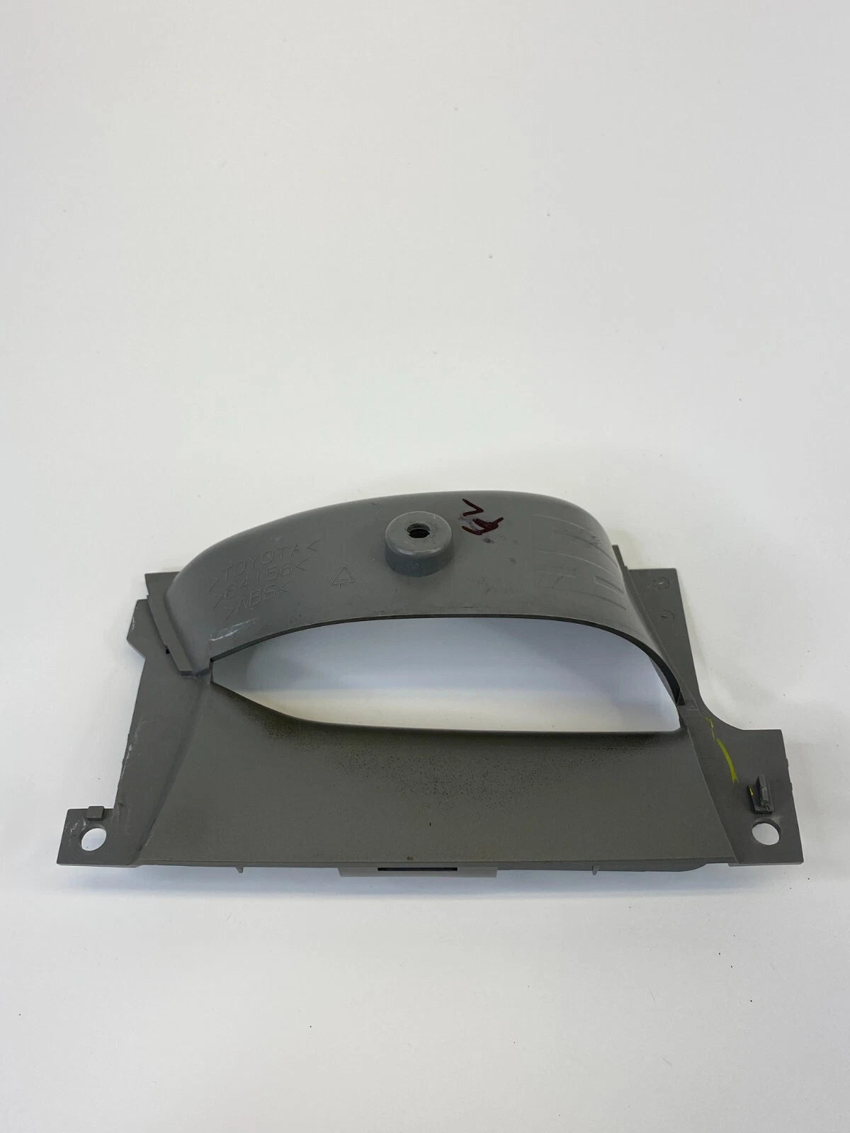 2004-2010 TOYOTA SIENNA FRONT LEFT INTERIOR DOOR PULL HANDLE BEZEL COVER OEM