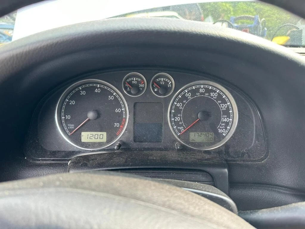 02 03 VW PASSAT DASHBOARD PANEL GAUGES INSTRUMENT CLUSTER 172KMiles 88311245 OEM