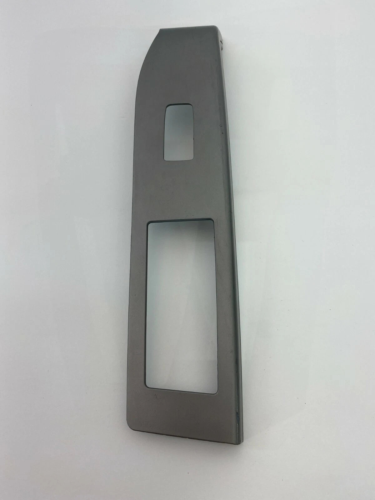 2007-2010 JEEP PATRIOT REAR LEFT SIDE WINDOW SWITCH BEZEL TRIM PANEL 71553AB OEM