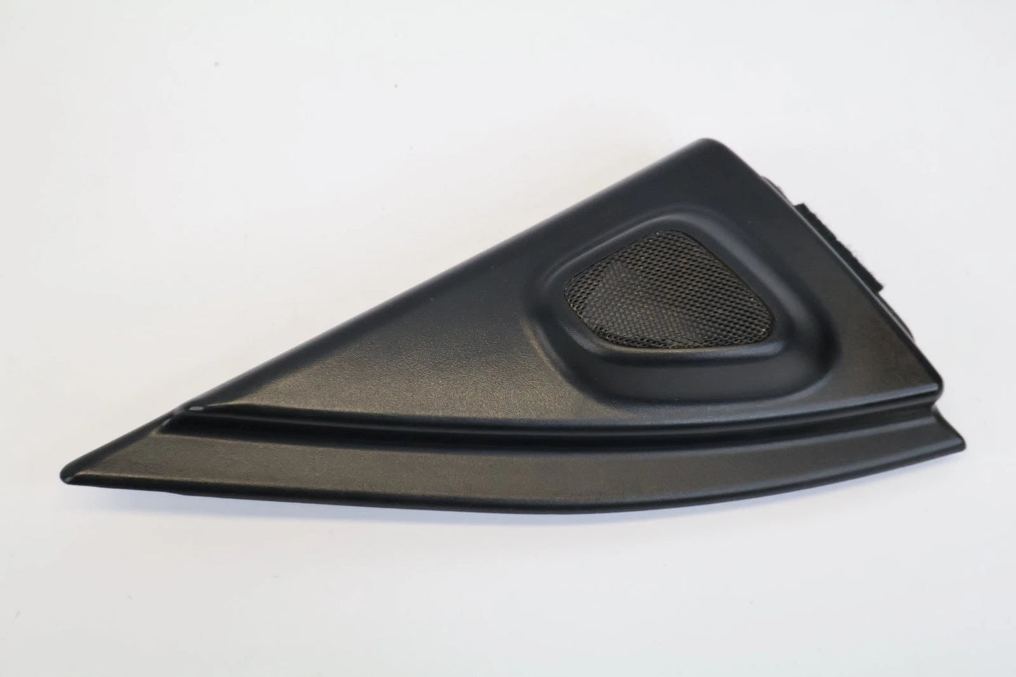 04-06 TOYOTA TUNDRA 01-07 SEQUOIA FRONT RIGHT INNER TWEETER SPEAKER DOOR COVER