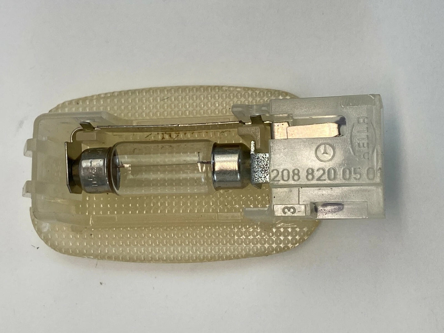 2006 2007 MERCEDES-BENZ C 280 INTERIOR LIGHT COURTESY SUNVISOR LAMP 208820050