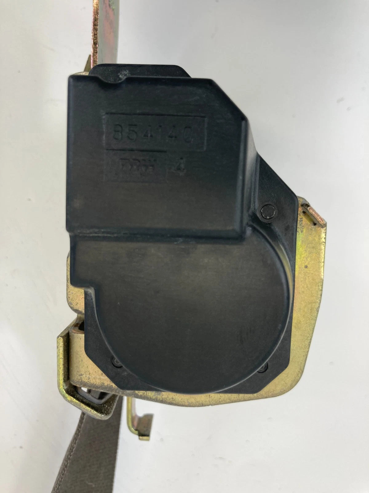 2005 BUICK CENTURY SEDAN FRONT LEFT DRIVER SIDE SEAT BELT RETRACTOR OEM