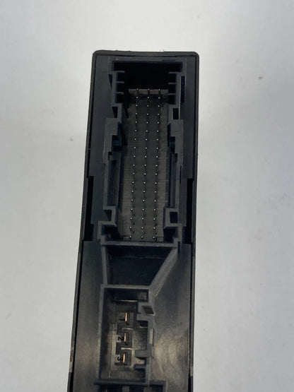 2004-2007 BMW 525I 530I BODY GATEWAY CONTROL MODULE BCM BCU KGM 6135-9136039 OEM