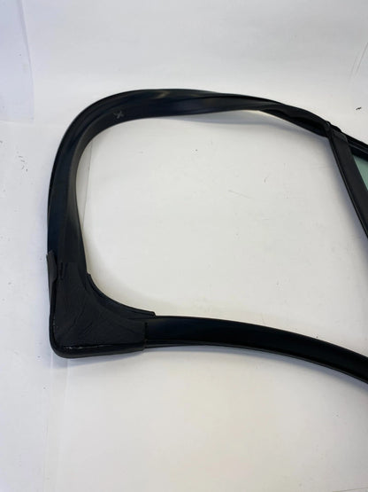 2010-2017 CHEVROLET EQUINOX REAR RIGHT DOOR VENT QUARTER WINDOW GLASS FIXED OEM