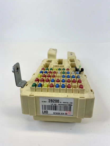 2007 2008 2009 HYUNDAI SANTA FE 3.3L V6 INTERIOR DASH FUSE BOX 91950-2B200 OEM