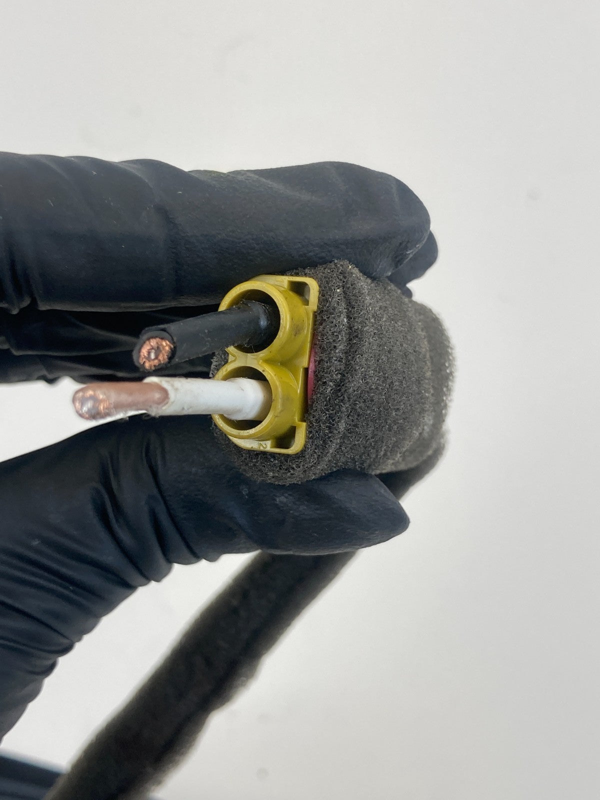 2012-2017 Hyundai Accent Roof Mounted Radio Antenna Assembly 96213-1R100 OEM