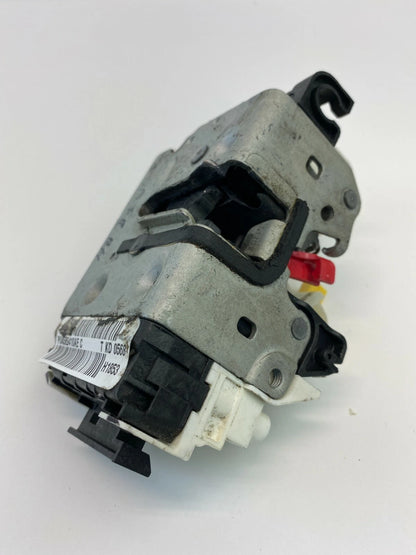 07-09 CALIBER 07-10 COMPASS PATRIOT FRONT RIGHT DOOR LOCK LATCH 04589410AE OEM