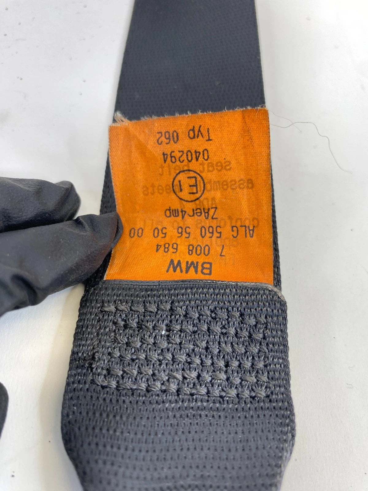 2001-2005 BMW 325I 325XI FRONT RIGHT PASSENGER SEAT BELT RETRACTOR 7-008-684 OEM