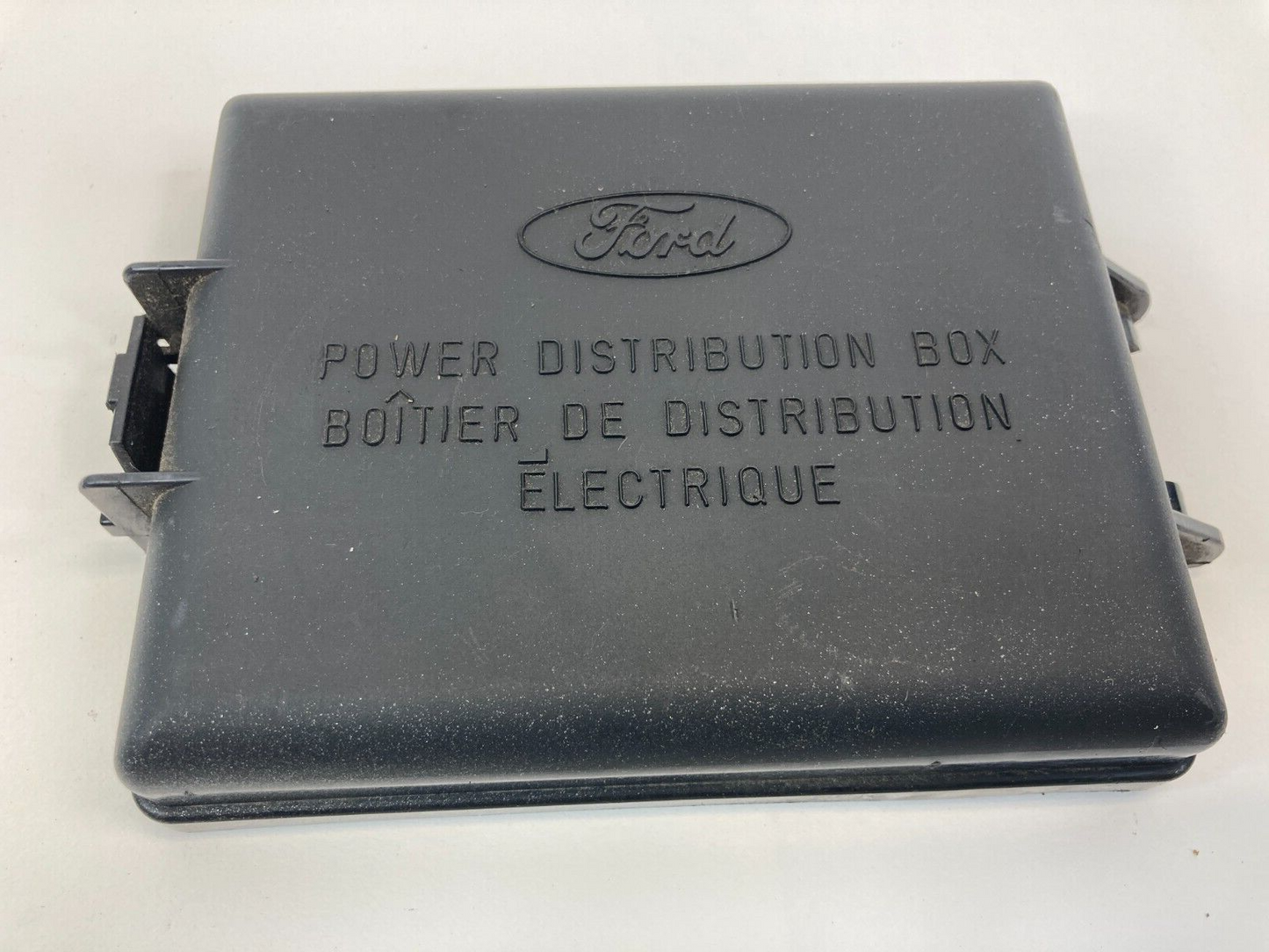 1998-2002 Lincoln Town Car 4.6L Under Hood Fuse Box Relay Trim Panel Only Cover