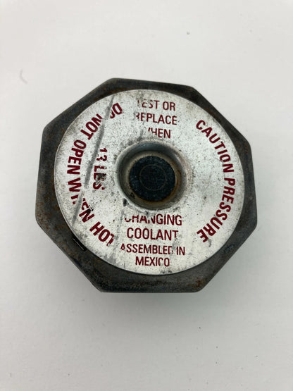 1986-1989 HONDA ACCORD RESERVOIR COOLANT RADIATOR PRESSURE CAP LID COVER OEM