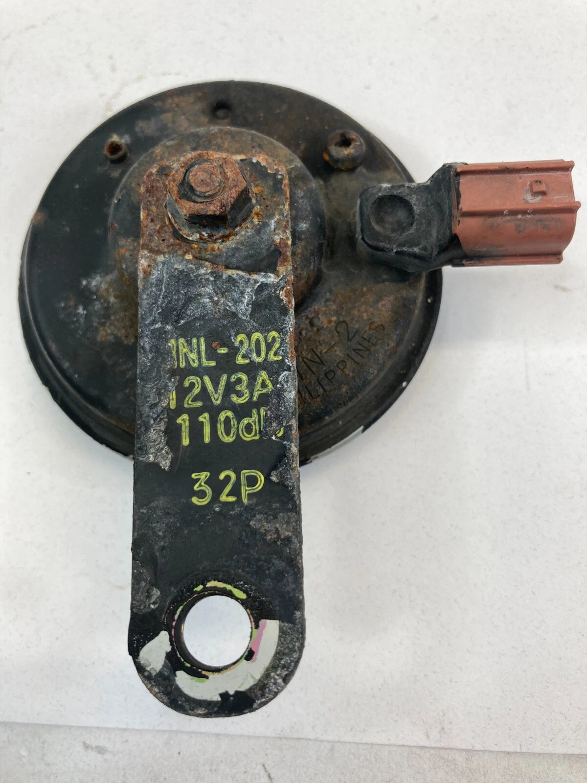 2003 2004 03 04 HONDA PILOT ALARM LOW NOTE HORN ASSEMBLY E13000061 OEM