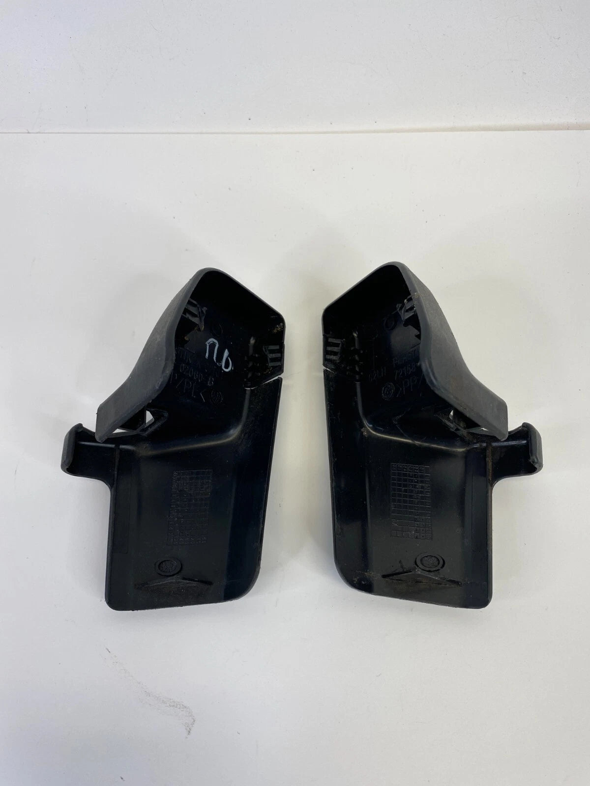2003-2008 TOYOTA COROLLA FRONT SEAT TRACK END COVER PAIR OEM FACTORY 7215802060B