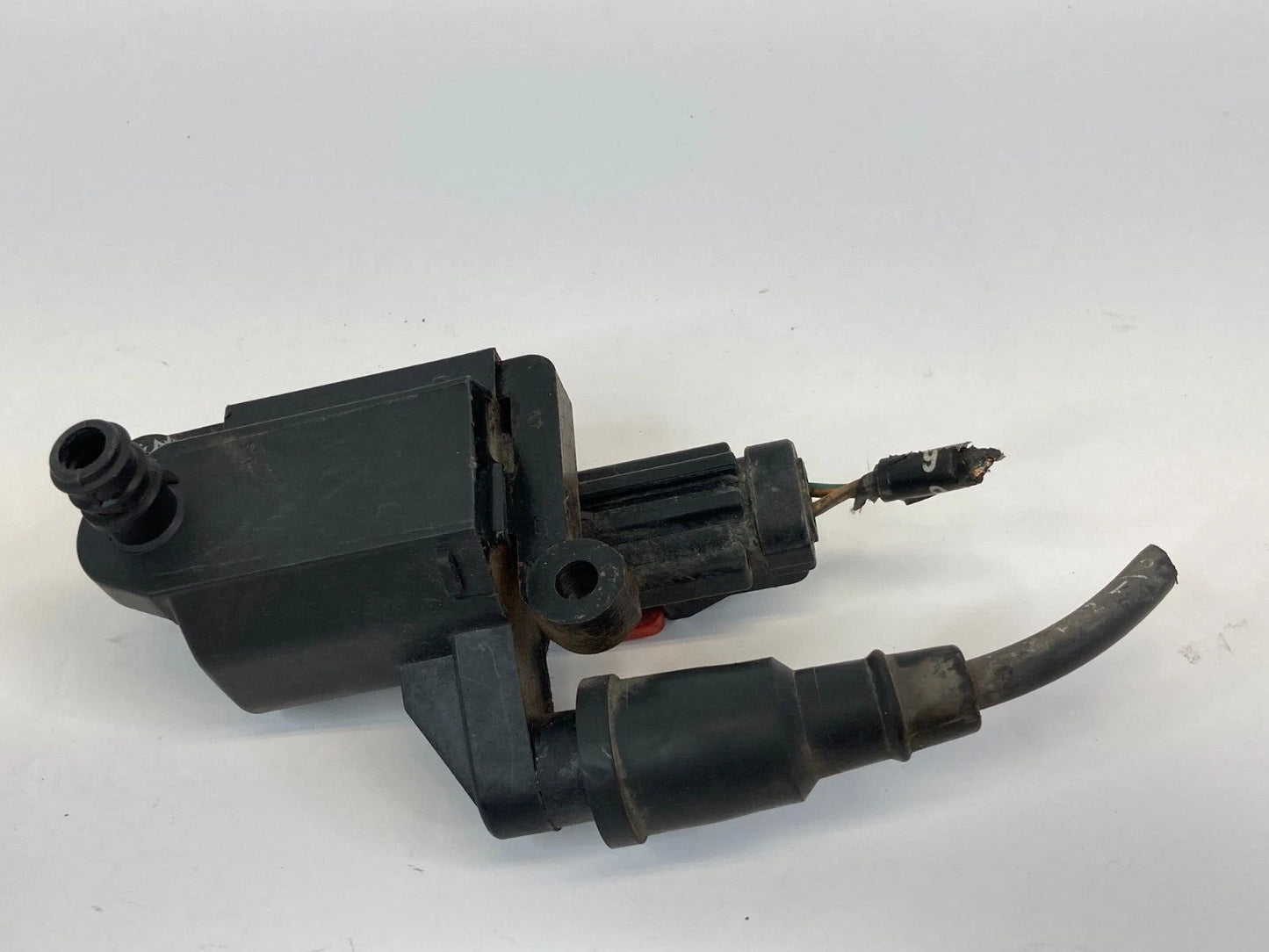 03 04 05 DODGE RAM 1500 2500 3500 5.7L ENGINE IGNITION COIL ASSEMBLY OEM