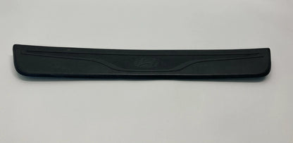 11-13 HYUNDAI ELANTRA FRONT LEFT DRIVER DOOR STEP SILL SCUFF PLATE 858723Y000 US