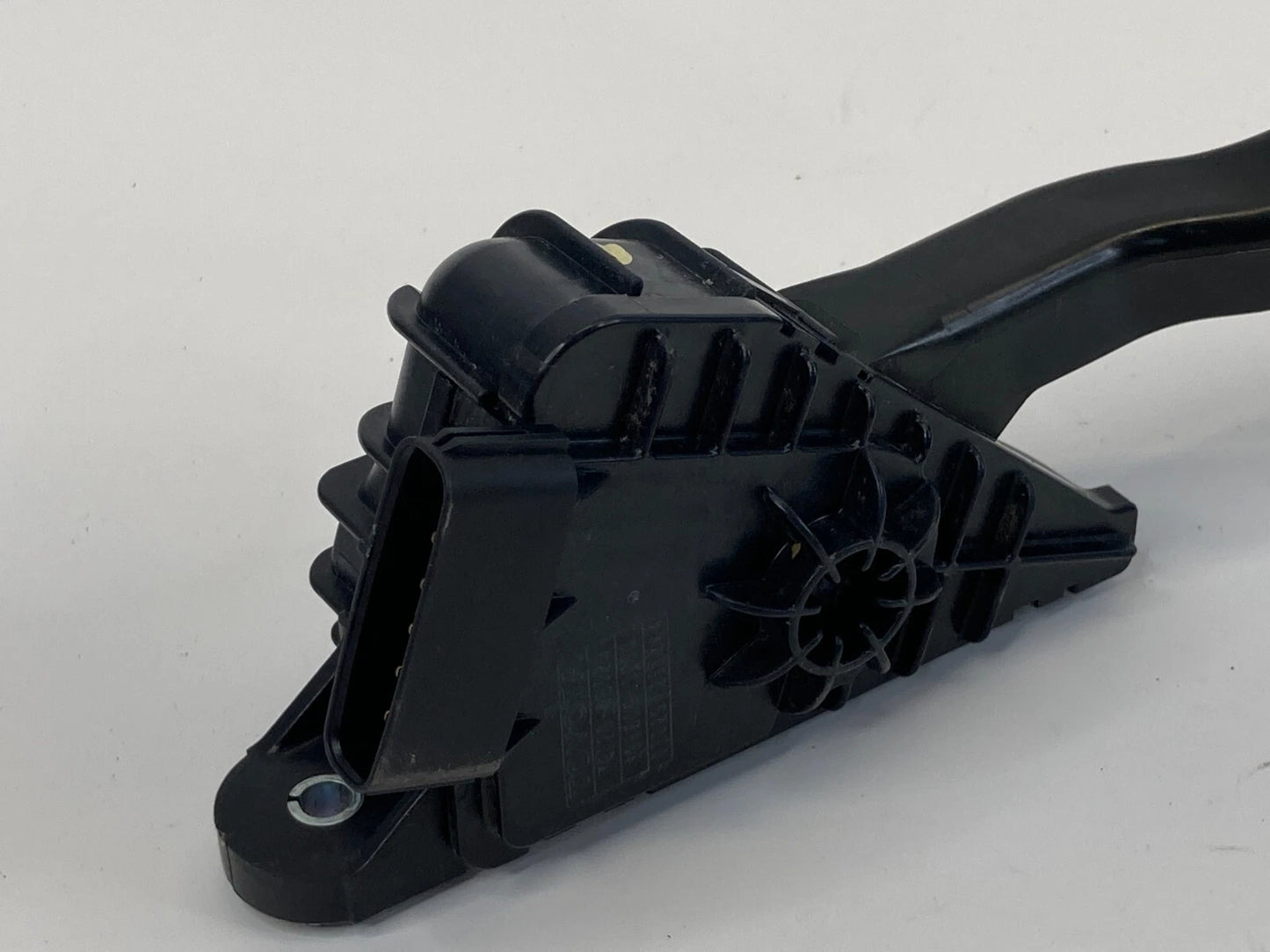 2004-2010 TOYOTA SIENNA ACCELERATOR GAS PEDAL POSITION SENSOR 78120-08020 OEM