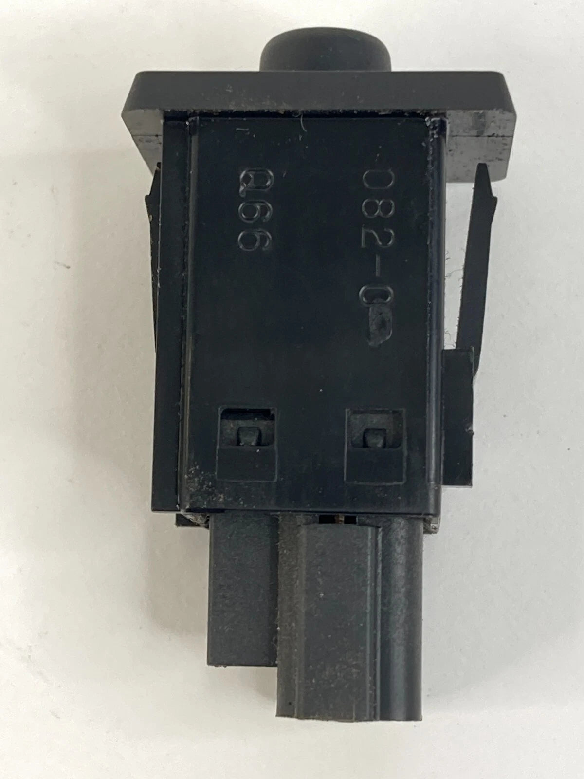 2005-2009 TOYOTA PRIUS SMART KEY CANCEL BUTTON SWITCH ASSEMBLY 15A257